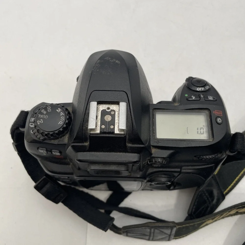 Vintage Nikon D100 Digital SLR Camera BODY ONLY-NO LENS+Battery+Mem Card